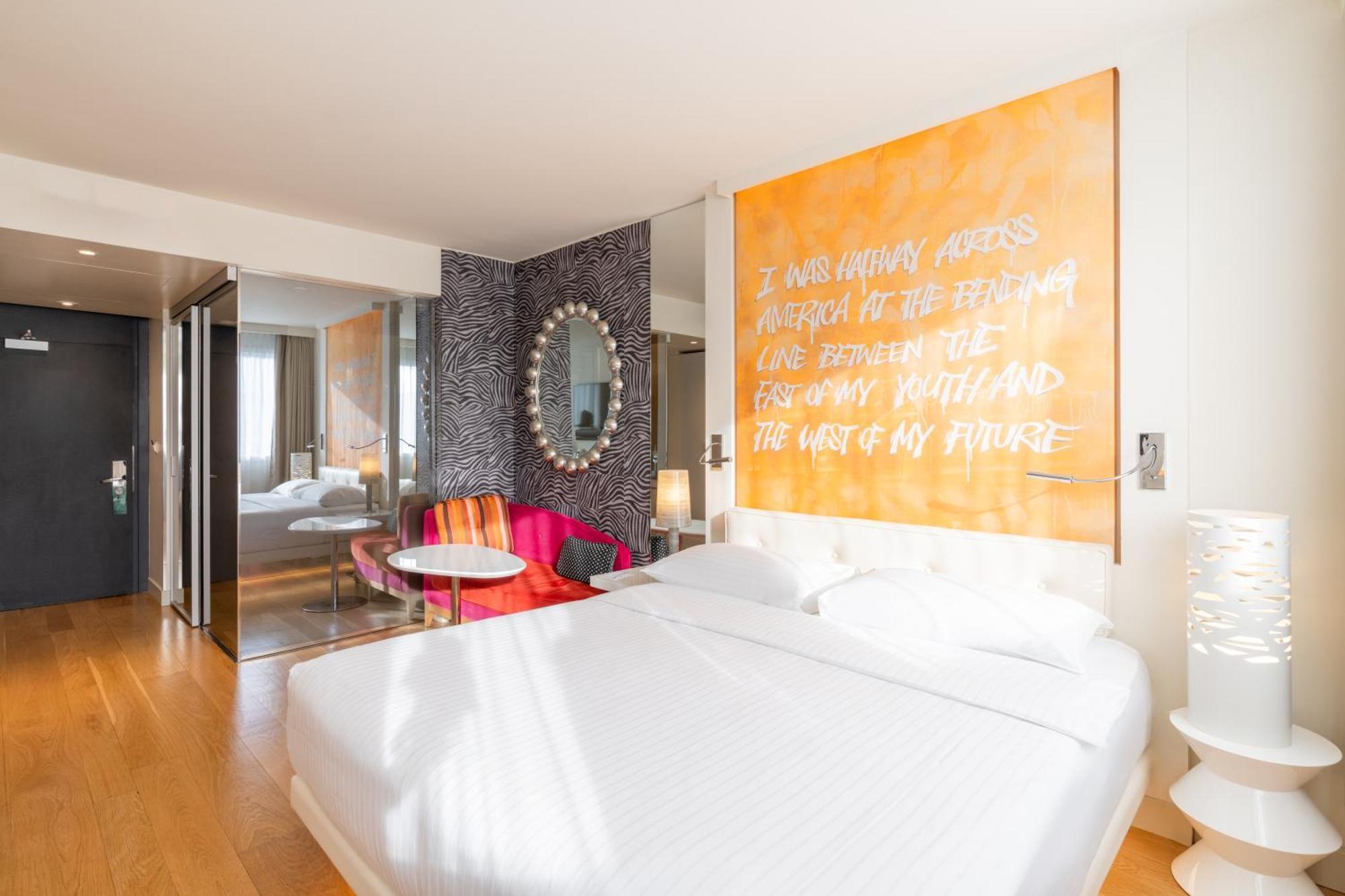 N'Vy Manotel Geneva Exterior photo