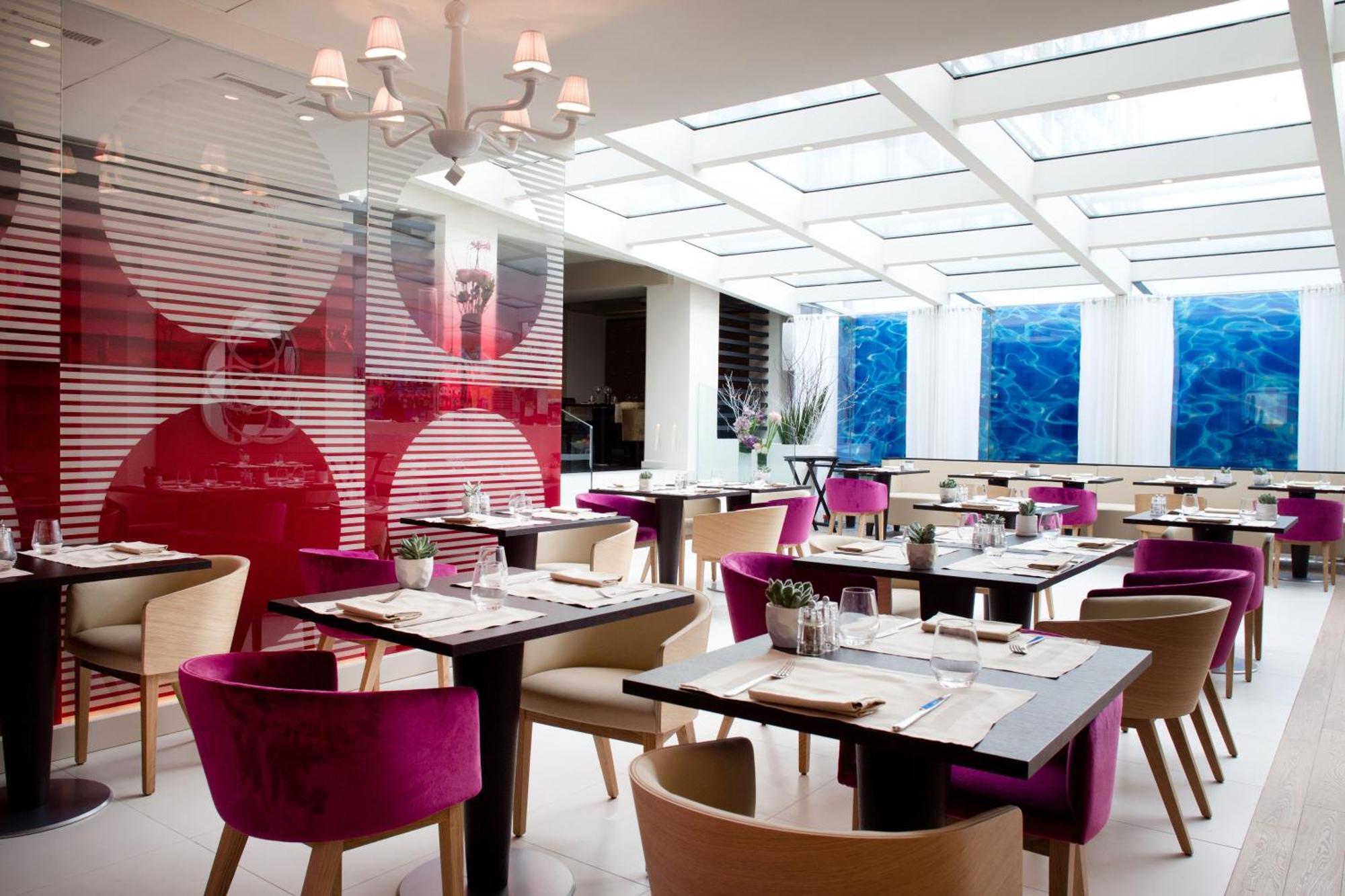 N'Vy Manotel Geneva Restaurant photo
